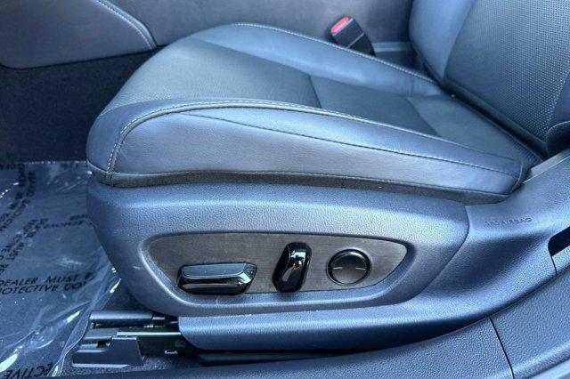 used 2022 Lexus ES 300h car, priced at $35,996