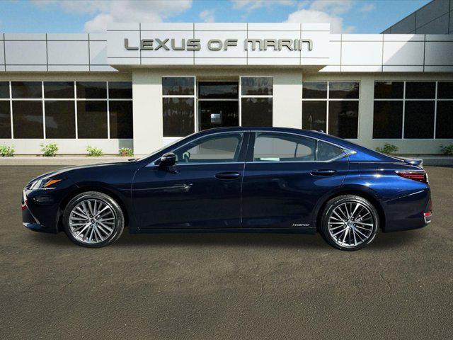 used 2022 Lexus ES 300h car, priced at $35,996