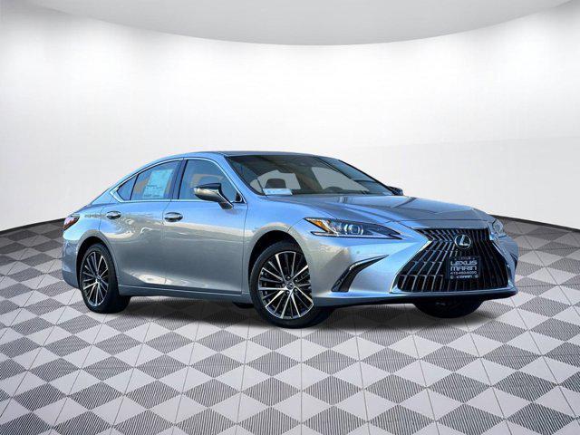 new 2025 Lexus ES 300h car, priced at $49,314