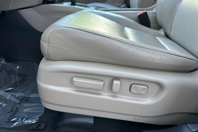 used 2016 Honda Pilot car, priced at $14,498