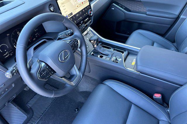 new 2025 Lexus GX 550 car, priced at $84,798