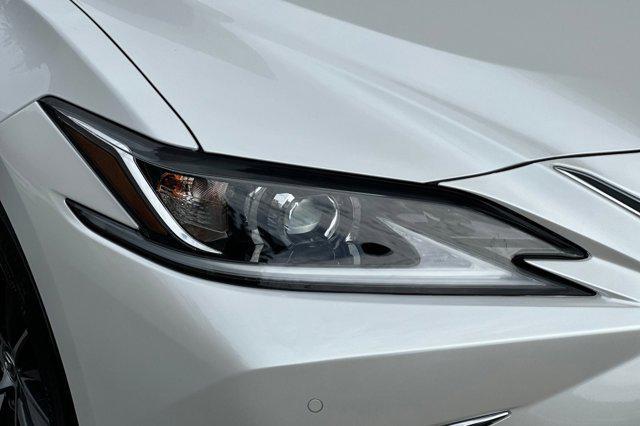 new 2025 Lexus ES 350 car, priced at $48,164
