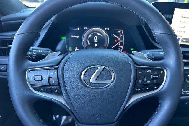 used 2025 Lexus ES 300h car, priced at $45,996