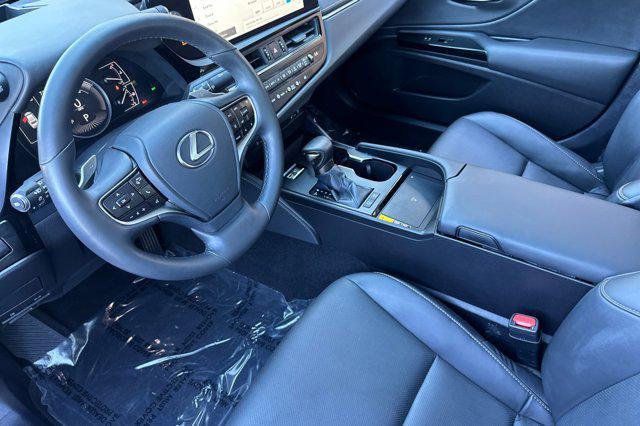 used 2025 Lexus ES 300h car, priced at $45,996