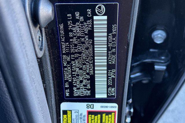 used 2025 Lexus ES 300h car, priced at $45,996