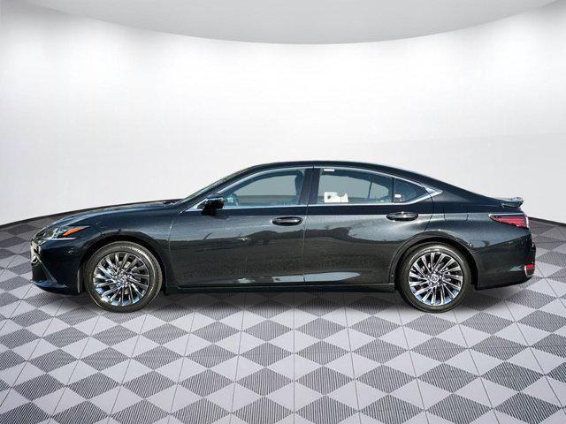 new 2025 Lexus ES 300h car, priced at $52,905