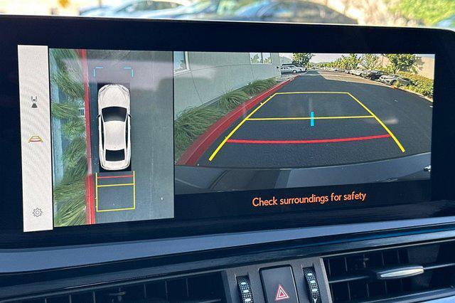 new 2025 Lexus ES 300h car, priced at $52,905