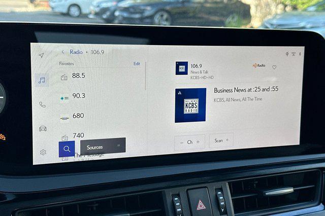 new 2025 Lexus ES 300h car, priced at $52,905