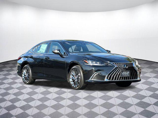 new 2025 Lexus ES 300h car, priced at $52,905