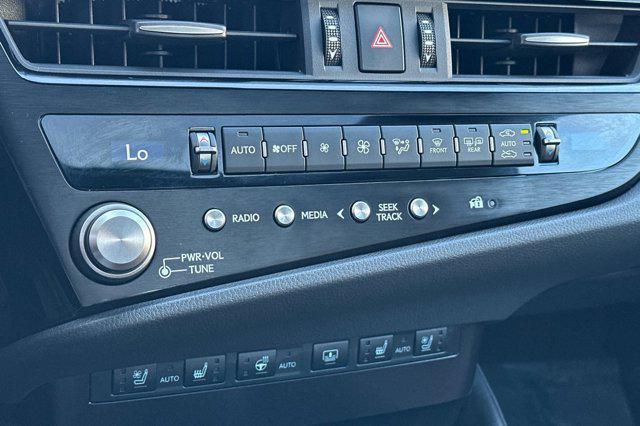 new 2025 Lexus ES 300h car, priced at $52,905