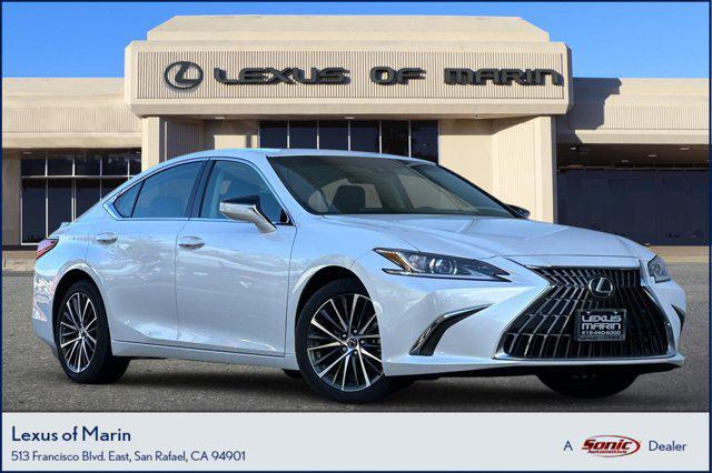 used 2024 Lexus ES 300h car, priced at $40,999