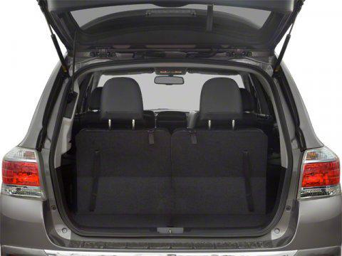 used 2013 Toyota Highlander Hybrid car, priced at $16,999