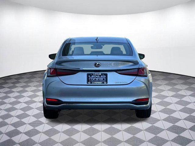 new 2025 Lexus ES 300h car, priced at $47,695