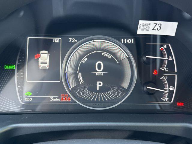 new 2025 Lexus ES 300h car, priced at $47,195