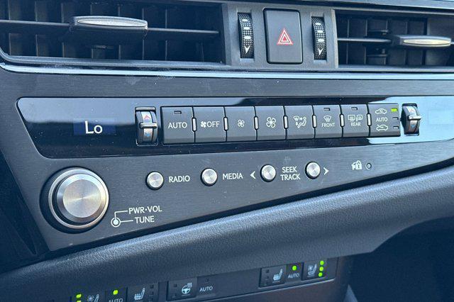 new 2025 Lexus ES 300h car, priced at $47,695