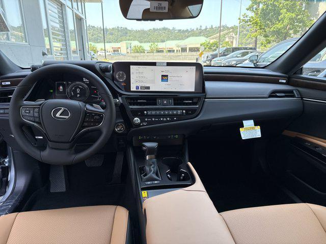 new 2025 Lexus ES 300h car, priced at $47,195