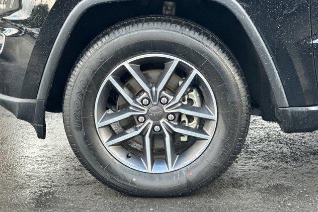 used 2019 Jeep Grand Cherokee car, priced at $14,998