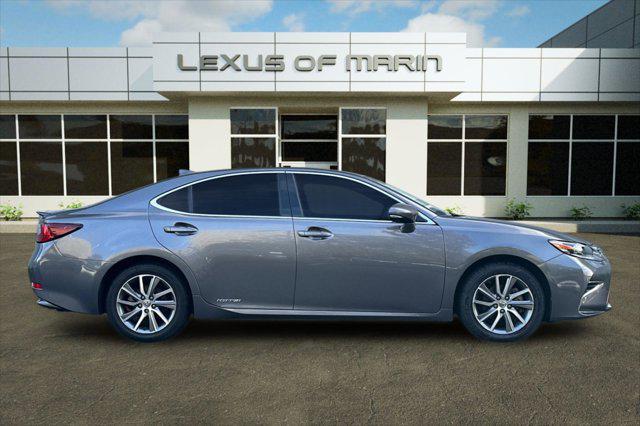 used 2016 Lexus ES 300h car, priced at $14,998