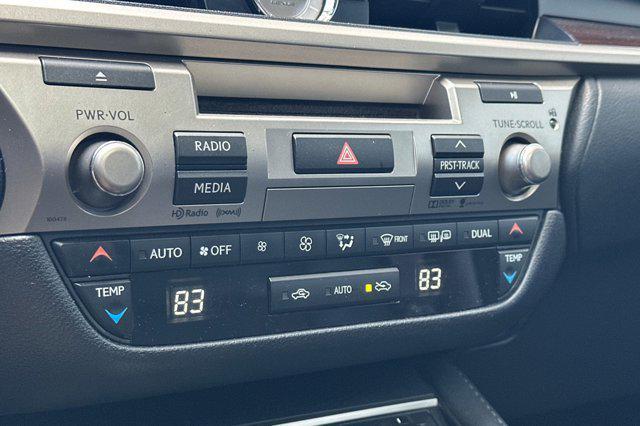 used 2016 Lexus ES 300h car, priced at $14,998