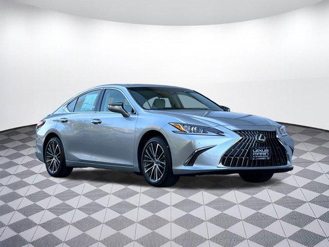 new 2025 Lexus ES 300h car, priced at $48,444