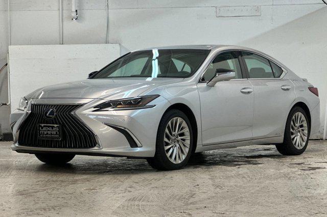 used 2021 Lexus ES 300h car, priced at $38,999