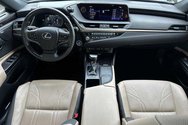 used 2021 Lexus ES 300h car, priced at $38,999