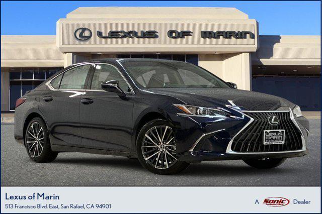 new 2025 Lexus ES 300h car, priced at $47,901