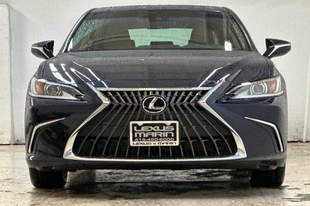 new 2025 Lexus ES 300h car, priced at $47,901