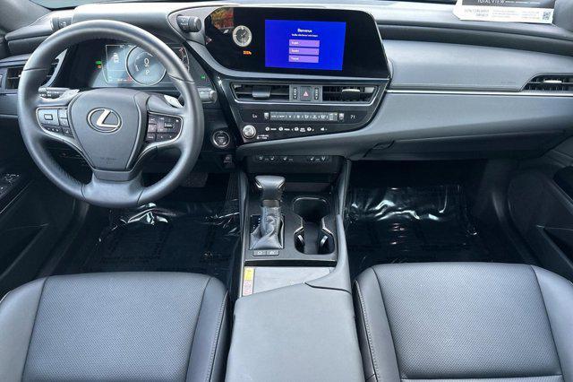 used 2025 Lexus ES 300h car, priced at $43,498