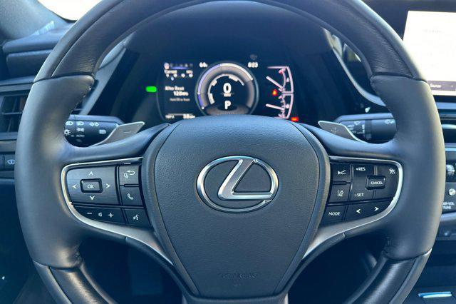 new 2025 Lexus ES 300h car, priced at $57,958