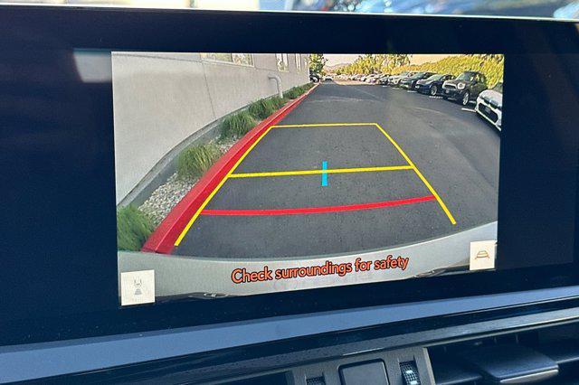 new 2025 Lexus ES 300h car, priced at $47,114