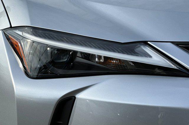 new 2025 Lexus UX 300h car, priced at $43,483