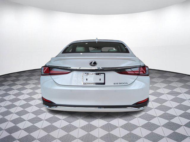 new 2025 Lexus ES 300h car, priced at $46,370