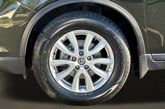 used 2018 Nissan Rogue car, priced at $12,998