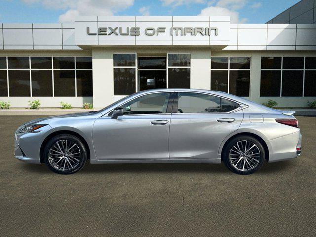 used 2025 Lexus ES 300h car, priced at $44,998