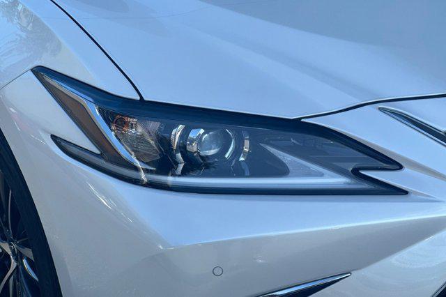 used 2024 Lexus ES 350 car, priced at $37,999