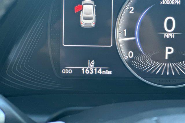 used 2024 Lexus ES 350 car, priced at $37,999