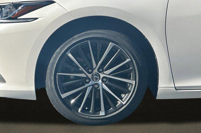 used 2024 Lexus ES 350 car, priced at $37,999