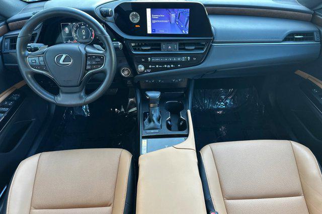 used 2024 Lexus ES 350 car, priced at $37,999