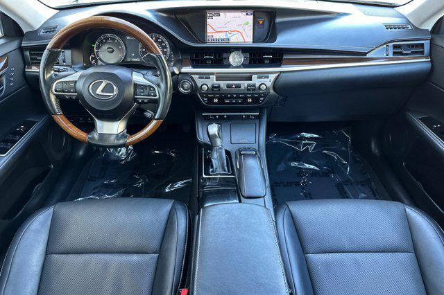 used 2016 Lexus ES 350 car, priced at $18,999
