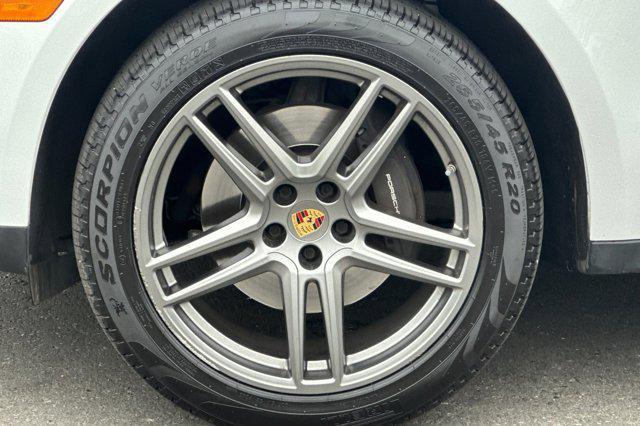 used 2020 Porsche Macan car, priced at $33,999