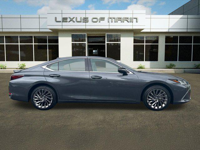 used 2024 Lexus ES 300h car, priced at $45,997