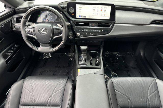 used 2024 Lexus ES 300h car, priced at $45,997