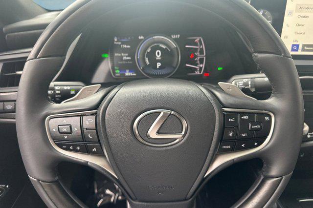 used 2024 Lexus ES 300h car, priced at $45,997