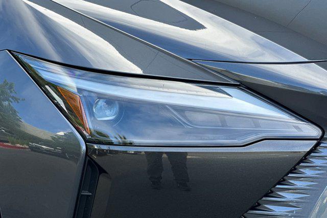 new 2025 Lexus RZ 450e car, priced at $47,175
