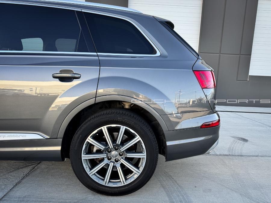 used 2019 Audi Q7 car, priced at $20,953