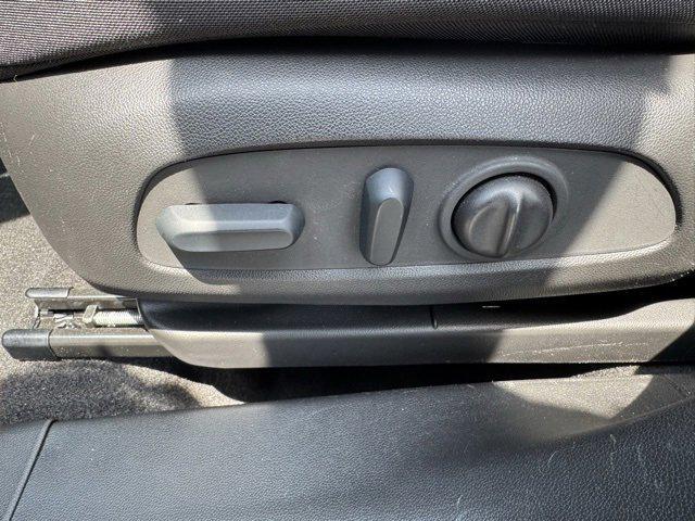 used 2023 Chevrolet TrailBlazer car, priced at $22,900