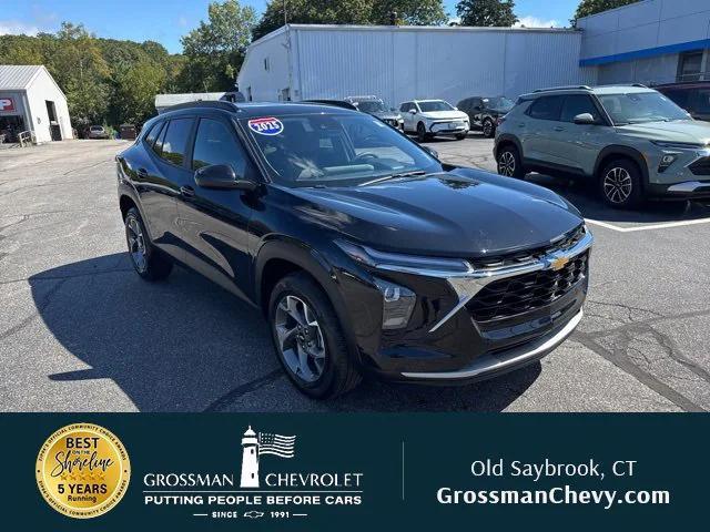 used 2025 Chevrolet Trax car, priced at $22,697