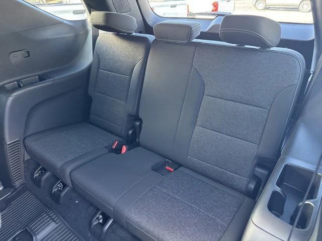 new 2026 Chevrolet Traverse car, priced at $42,345