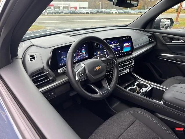 used 2025 Chevrolet Traverse car, priced at $36,595